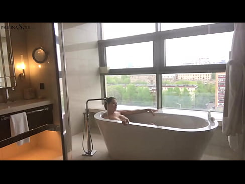 ❤️ Óriási babe szenvedélyesen kiveri ki a punciját a fürdőszobában Anal videó at hu.redpornpictures.ru