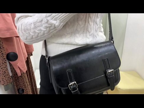 ❤️ Nyilvános maszturbáció a fiatal szuka FeralBerry egy dildóval a próbafülkében Anal videó at hu.redpornpictures.ru